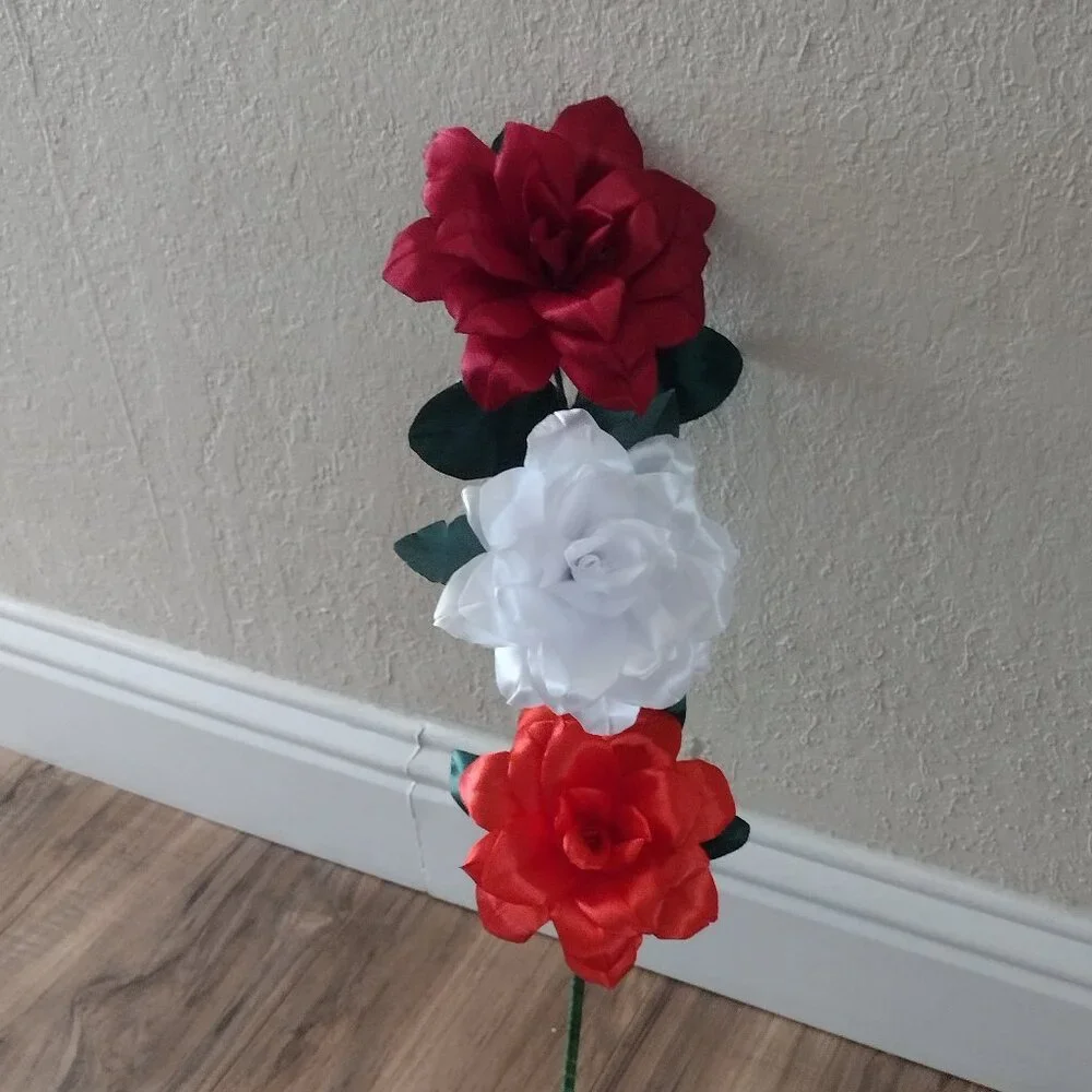 handmade ribbon flowers bouquet of 3 flowers